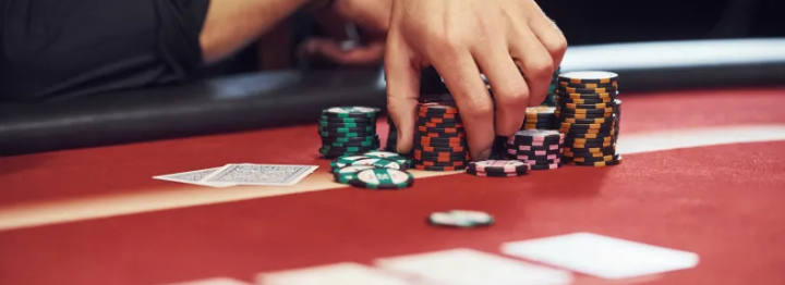 Poker spelen met fiches